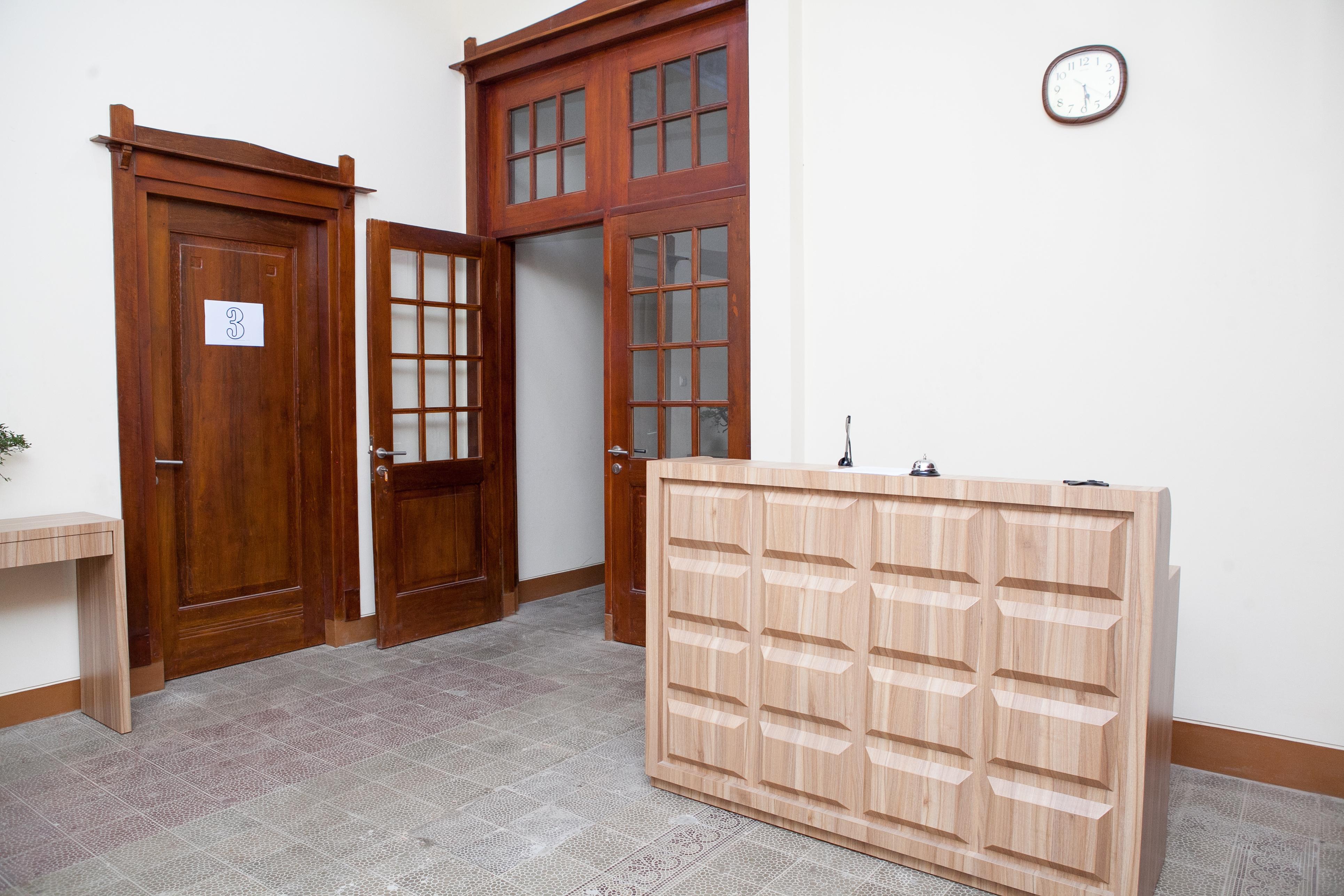 Reddoorz Plus Near Pasundan University Bandung Bagian luar foto