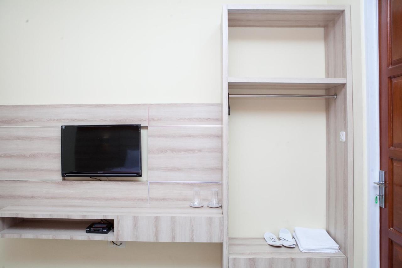 Reddoorz Plus Near Pasundan University Bandung Bagian luar foto